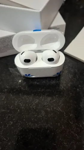Vendo AirPods 3° geração, na caixa, aberto só para testar