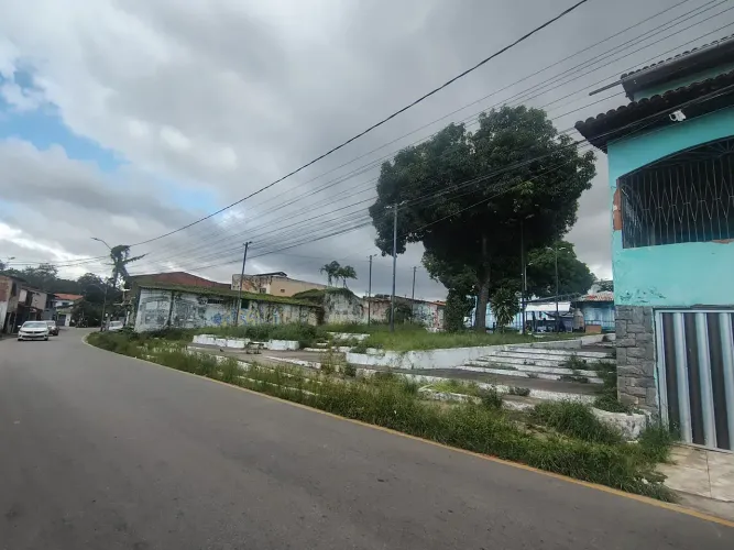 Área a venda 4 mil metros quadrados Anil