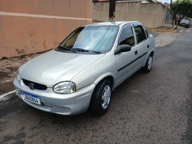 Chevrolet Corsa Sedan 1.0 MPFI 8V 71cv 4P 2004