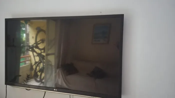 TV LG 47" para Retirada de Peças - Defeito Listras, SÓ ACEITO RETIRADA, NAO ENVIO
