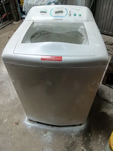 Máquina Electrolux 12 kilos 500 reais funcionando perfeitamente entrego 