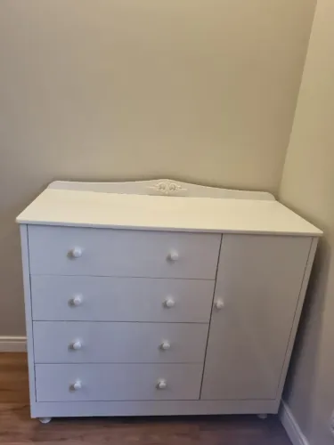 Cômoda mdf branca