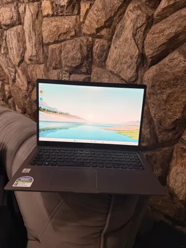 Notebook ASUS VivoBook i5 10ª Geração | 8GB RAM | SSD 256GB