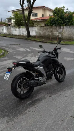 YAMAHA FZ25 FAZER ABS 2022/2023 - MUITO CONSERVADA