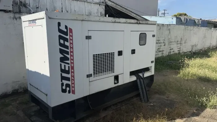Gerador STEMAC 125/115/100 kVA (125kVA/115kVA/100kVA) 2012