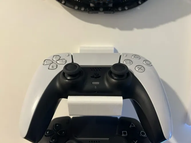 Controle Ps5 Branco e preto