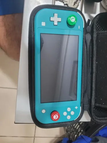Nintendo Switch Lite Turquesa 64GB DESBLOQUEADO completinho