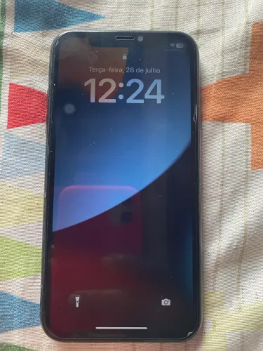 Vendo iPhone XR na cor preta em perfeito uso.
