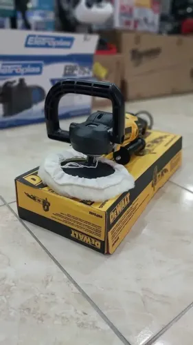 Politriz e Lixadeira profissional 1250w Dewalt - Nova/Loja