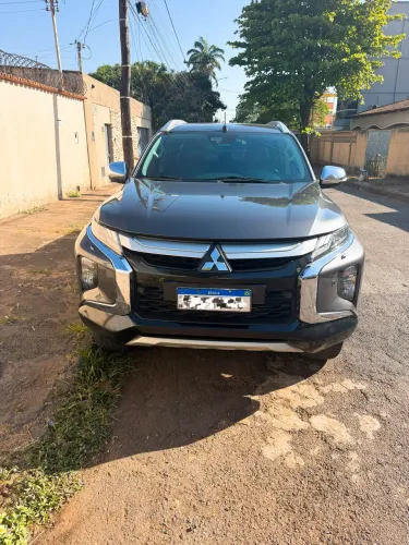 Mitsubishi L200 Triton Sport HPE-S 2.4 CD Dies. AUT 2022