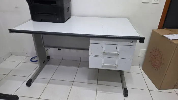 Mesa escritório