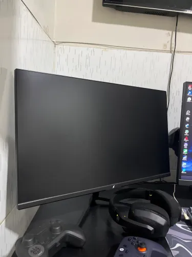Monitor Superframe 23.8 180hz