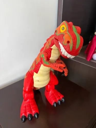 T-Rex vermelho 2005 Imaginenext Mattel