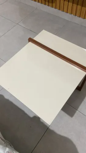 Vendo mesinha de centro. Retirada na Venda da Cruz