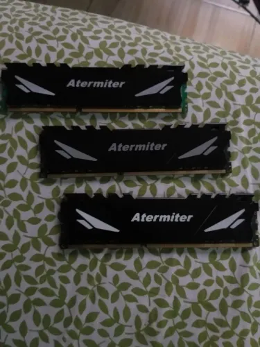 VENDO 3 MEMÓRIAS RAM DE 4G