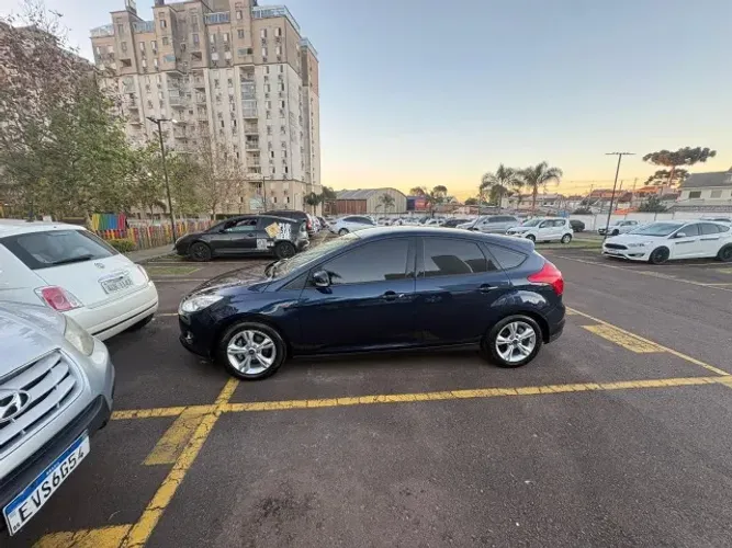 Ford Focus 1.6 S/se/se Plus Flex 8v/16v 5P 2014