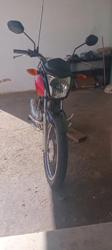 Vende-se moto