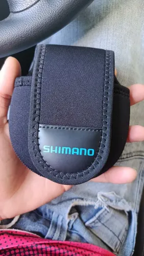 Capa Protetora em Neoprene Shimano para Carretilha
