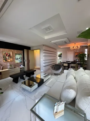 KF-Apartamento de 173m2 no Ilhotas