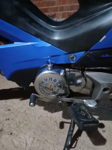 Moto kingo 135 azul