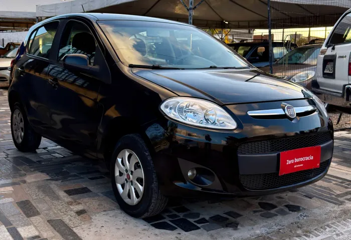 Fiat Palio Attractive 1.0 EVO Fire Flex 8V 5P 2013