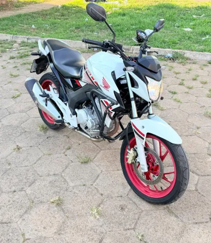 CB250F Twister