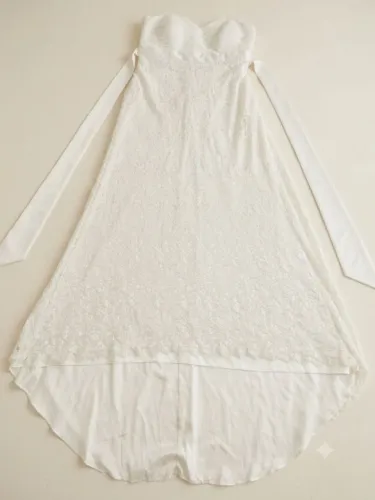 Vestido importado Enzoani (44/46) acabamento luxo | oportunidade para desapego rápido