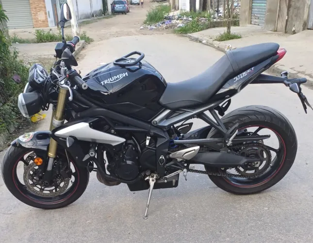Moto street triple 675 para venda