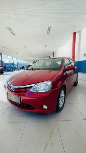 Toyota Etios XLS 1.5 Flex 16V 5P Mec. 2013