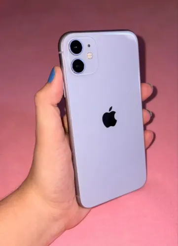iPhone 11 lilás - 64gb