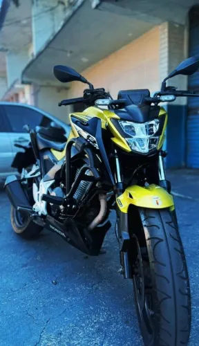 CB Twister 300f ABS
