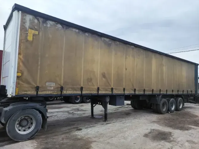 Carreta Sider Oco Facchini COM PNEUS 28 Pallets LS Semirreboque