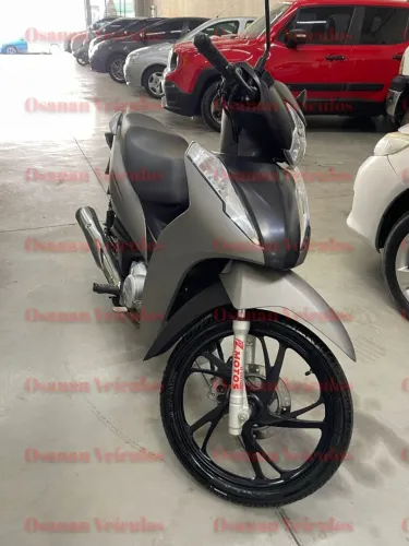 Honda Biz 2022/2023 (Com apenas 4.000 kms rodados)