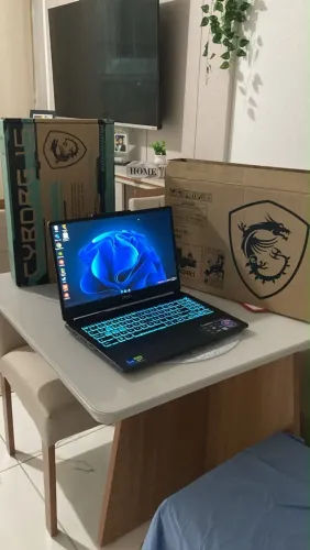 Notebook Gamer MSI Cyborg 15 A13V | Intel Core 13ª Gen | Completo na Caixa