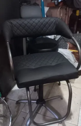 CADEIRA DE SALÃO 