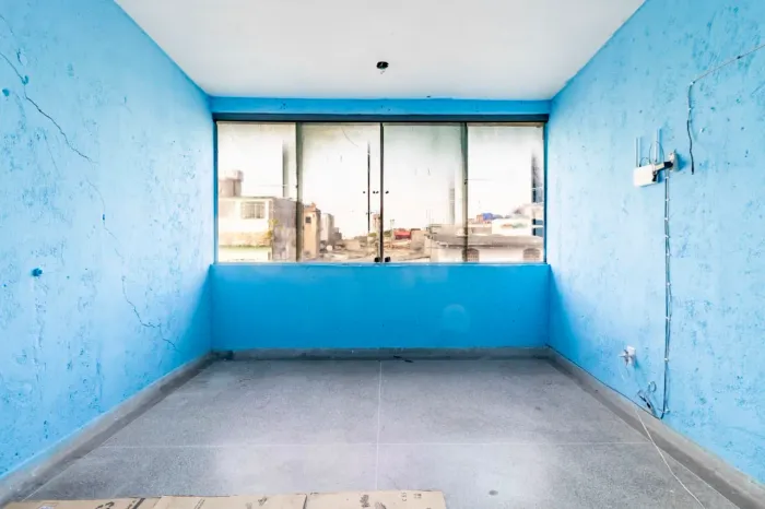 Prédio comercial na Avenida Rio Mirivaí, 23 - sala 05 30 m²