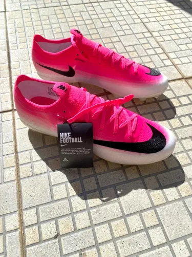 Chuteira Nike mercurial vapor  2026