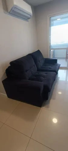 Cama de solteiro e sofá
