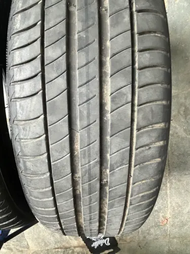 Pneus 205/45 R17 Michelin 