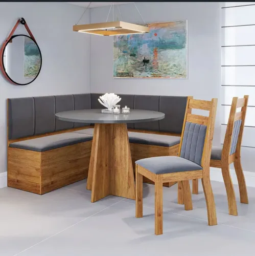 Mesa com canto alemão. Cadeiras inclusas. Um ano de uso 