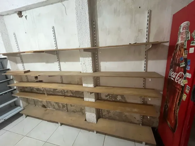 Prateleira / gôndola para seu mercadinho
