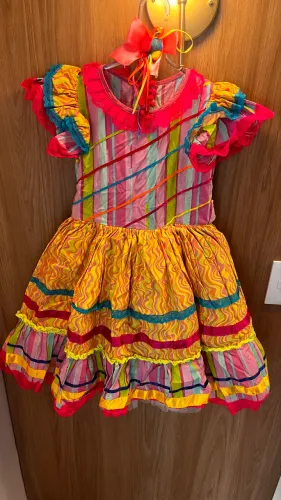 Vestido festa junina menina