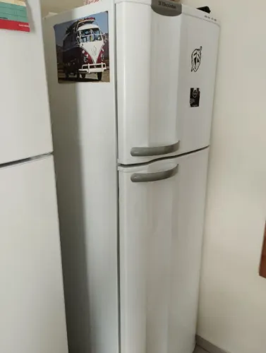 Geladeira Frost Free Electrolux