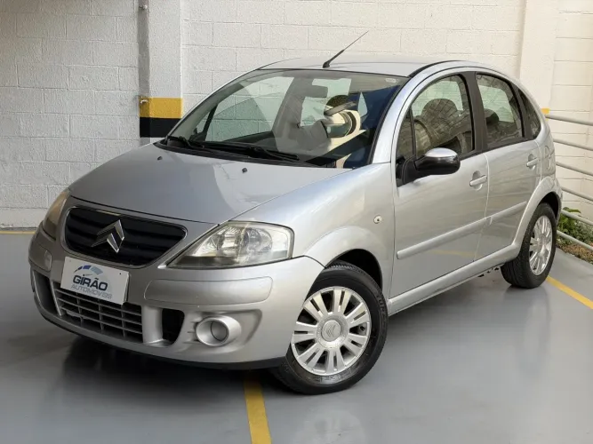 Citroen C3 GLX 1.4/ GLX Sonora 1.4 Flex 8V 5P 2011
