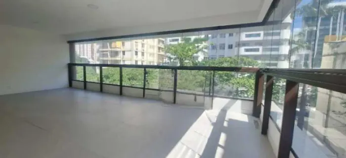 Apartamento : / Residencial / Botafogo