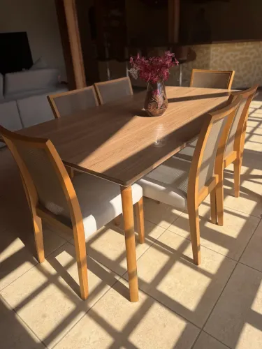 Mesa de jantar 6 lugares