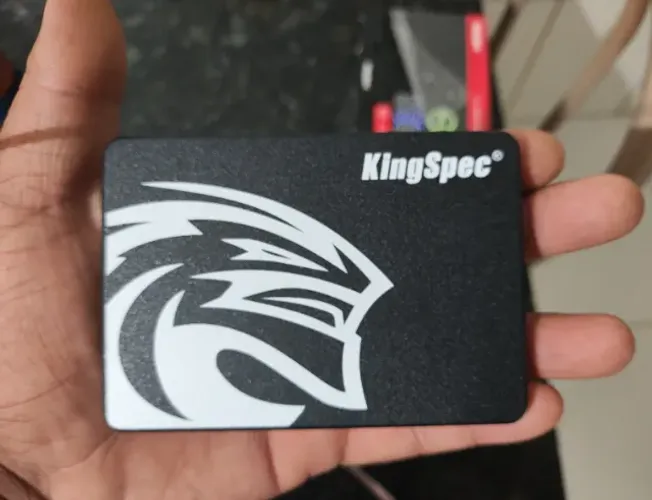 SSD SATA 240GB KingSpec 560mb/s 520MB / s ( Novo )