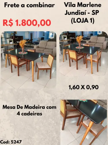 Mesa De madeira com 4 cadeiras