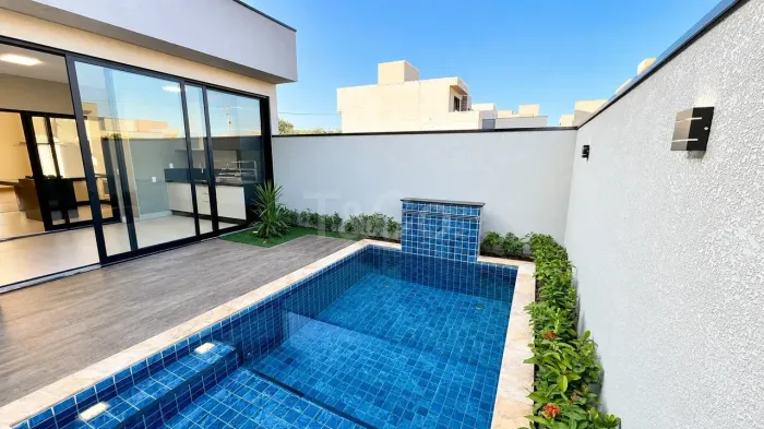 Casa 3 Suítes Em Paulínia Com 4 Garagens No Santorini