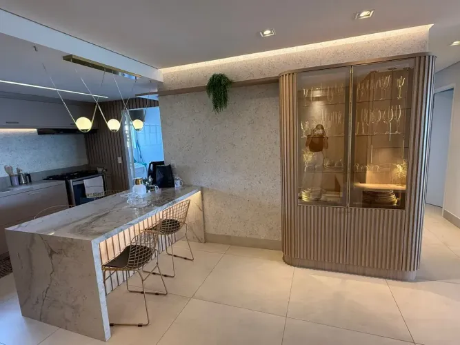 Vendo apartamento porteira fechada Edifício Monte Fuji Valor: R$ 1.820.000